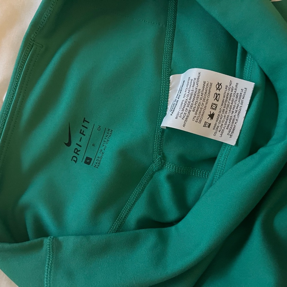 Nike size small